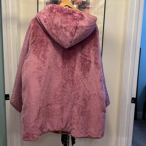 Susan Graver Reversible Quilted Woven & Plush Fleece Jacket Drk Cherry/Orchid 2X - Picture 4 of 4